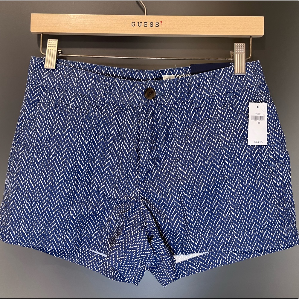 Gap Women’s Summer Shorts. Low Rise, 3” Inseam. Size 00. NWT.